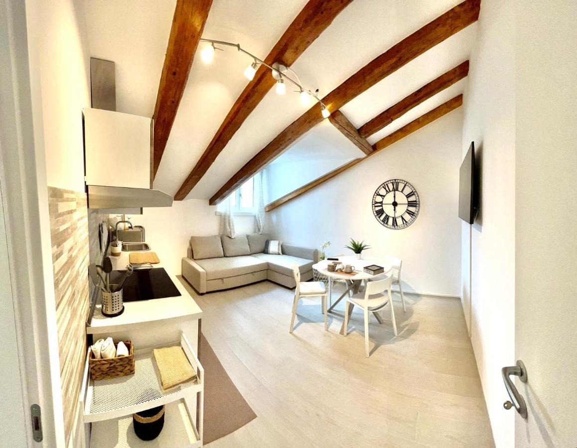 Perfect Stay Apartments Trieste Ngoại thất bức ảnh